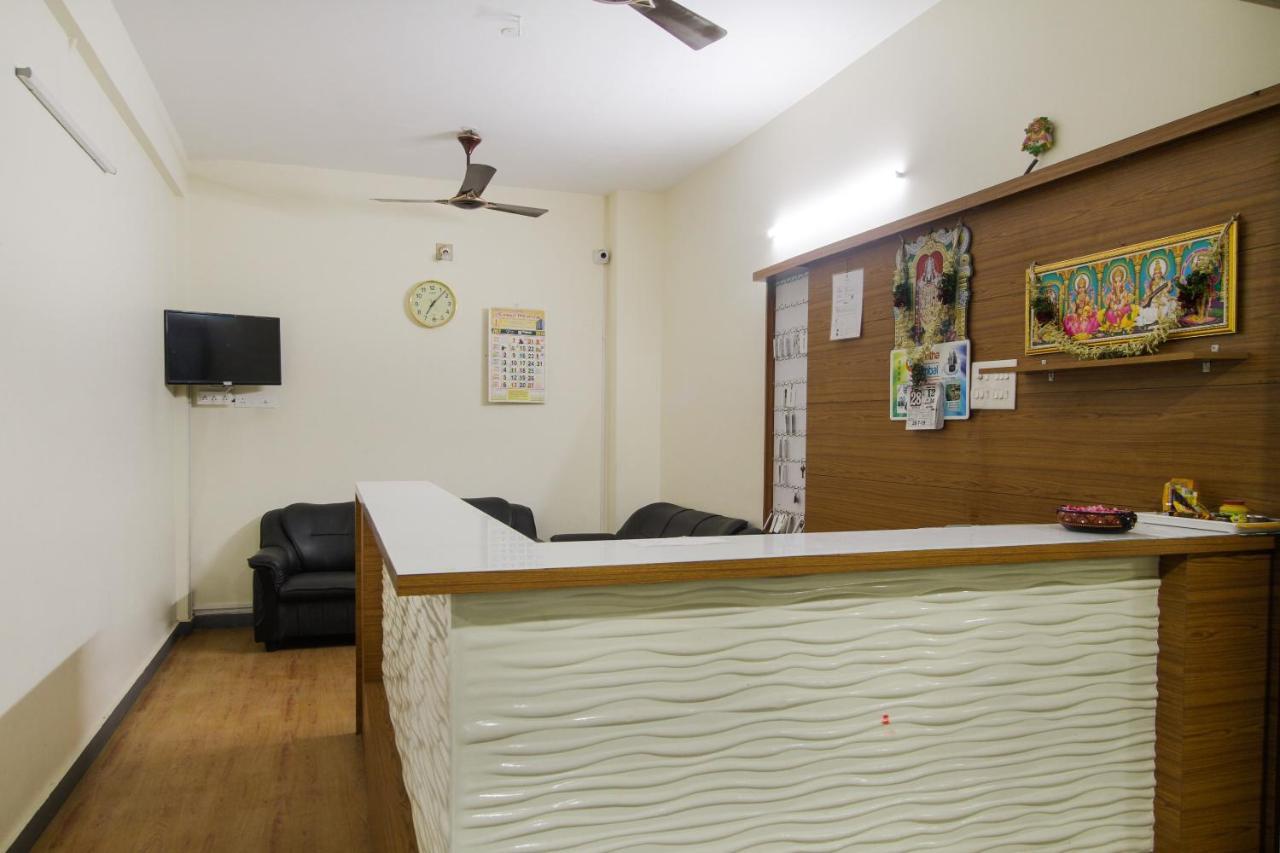 Oyo 62220 Hotel Stay Inn Кальян Экстерьер фото
