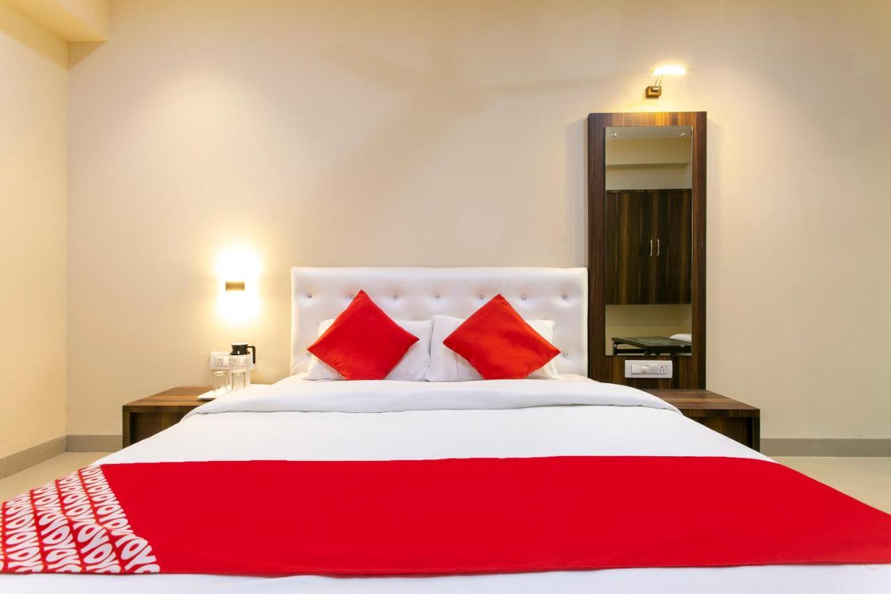 Oyo 62220 Hotel Stay Inn Кальян Экстерьер фото
